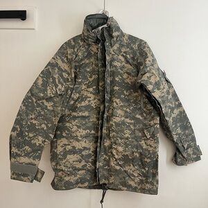 ACU pattern SMALL/REGULAR Cold weather jacket